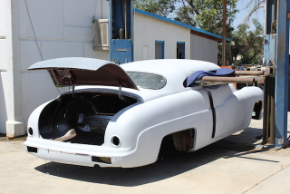 Illustration for article titled Inside The Wonderful Workshop Of A Movie Car Creator